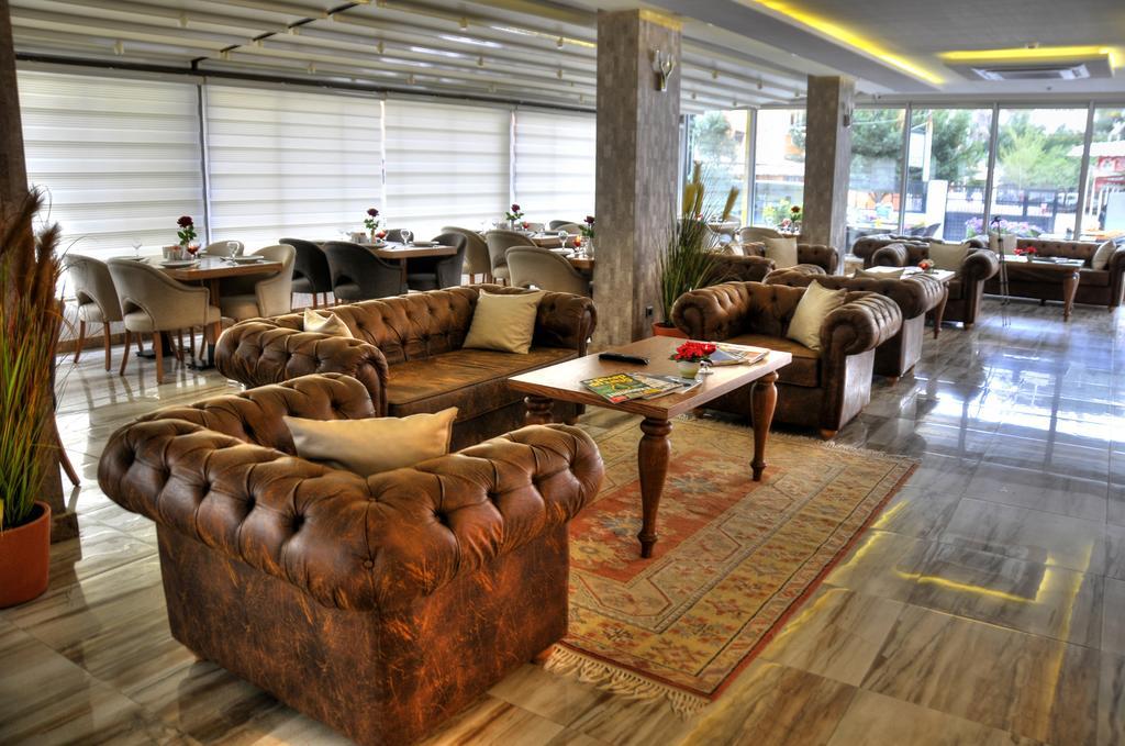 Golden Deluxe Hotel Adana Bagian luar foto